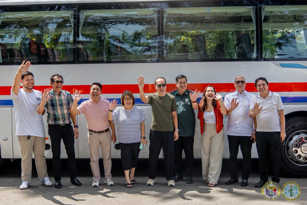 Danao City Strengthens Emergency Response with New Mass Transport Vehicle